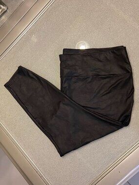 TERRA & SKY Skinny Black Shiny Leggings Stretch Plus Size 3X (24W-26W)